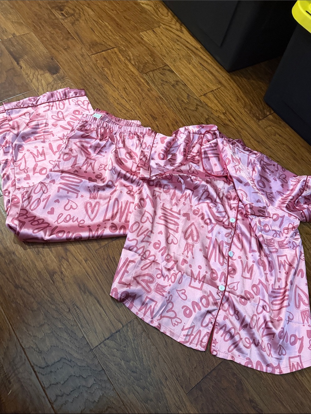 Pink Short Sleeve Satin Pajama Set with Love Print